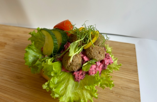 Knivsta Bageri - Köttbullssmörgås