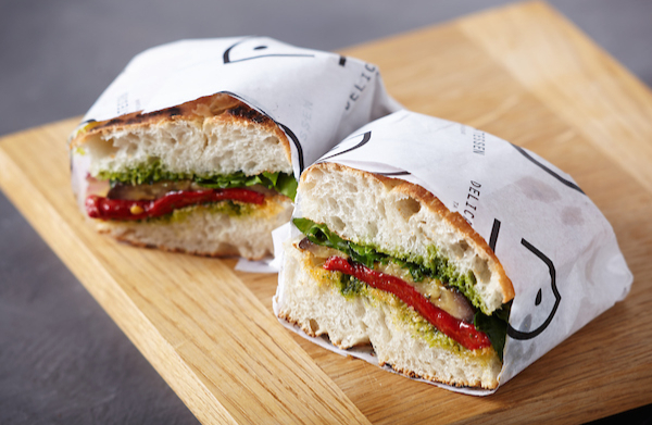 Delicatessen - Sandwich med piquillo & aubergine