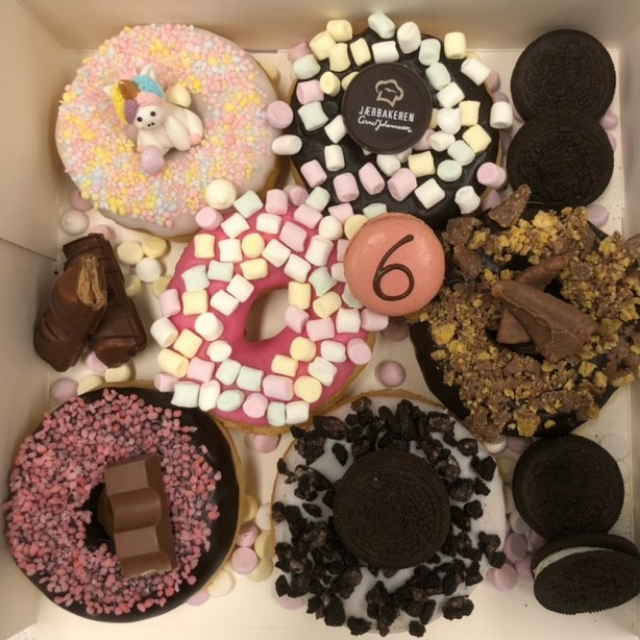 Jærbakeren Arne Johannesen Bakeri - Donuts Luxus Gaveesker