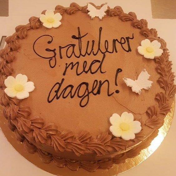 Evensen's Bakeri & Conditori - Sjokolademoussekake