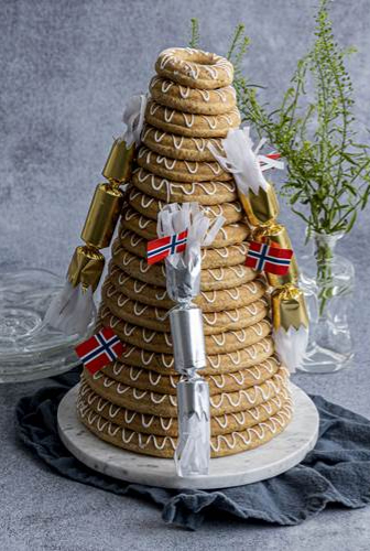 Kneippen Molde - Kransekake