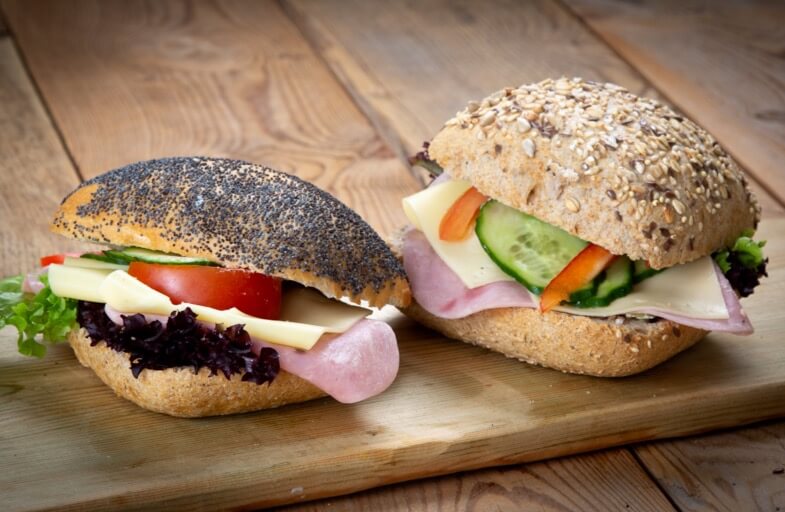 Ryfylke bakeri & konditori - Frokostbrød med ost, skinke og grønnsaker