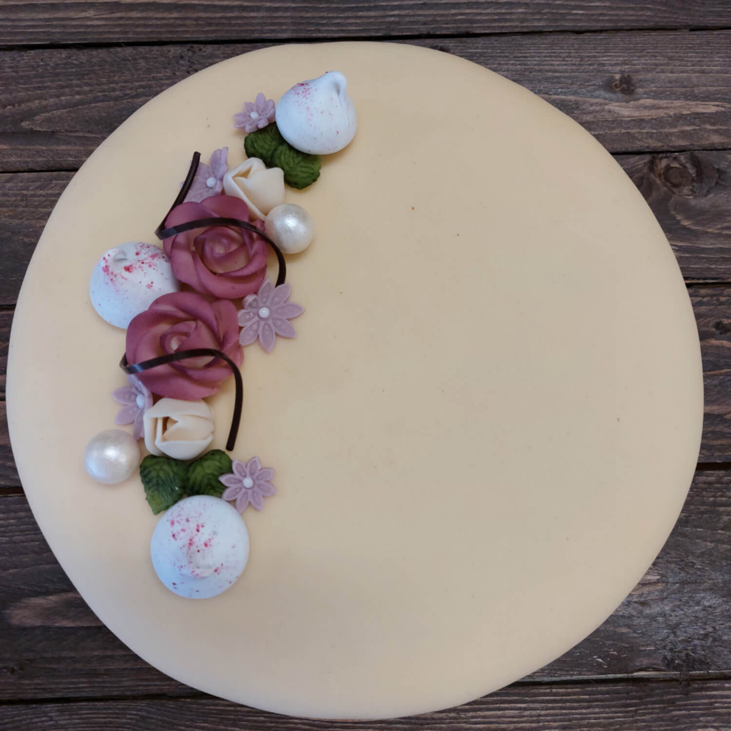 Hardanger Bakeri - Konfirmasjonskake