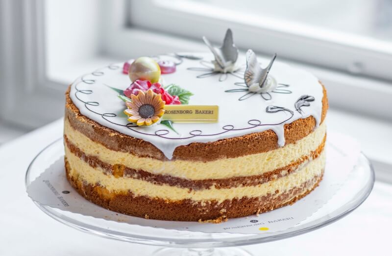 Rosenborg bakeri - Romkake