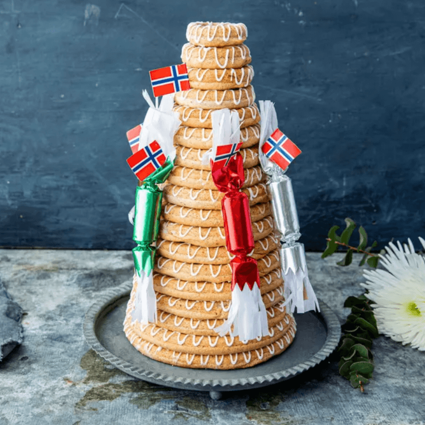 Majas bakeri - Kransekake