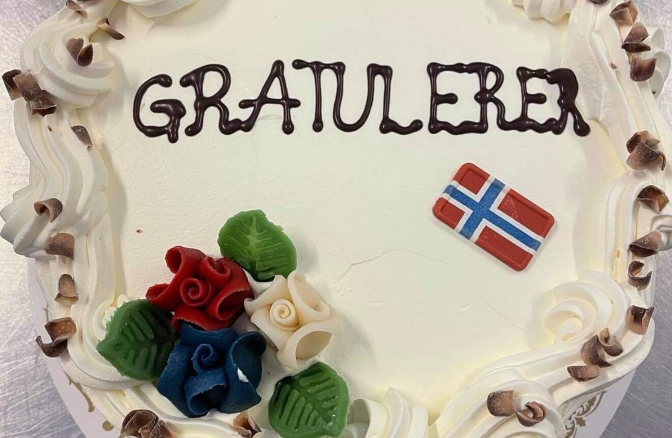Martin Walderhaug eftf. - Kremkake rødt/hvitt/blått