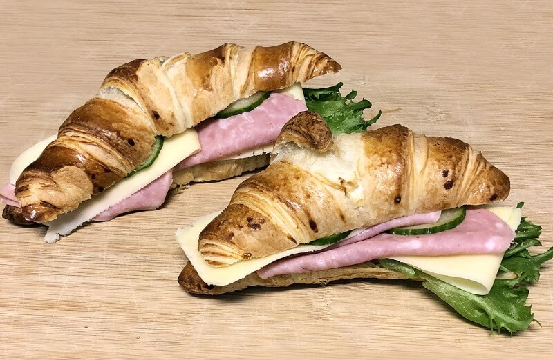 Martin Walderhaug eftf. - Påsmurte croissanter