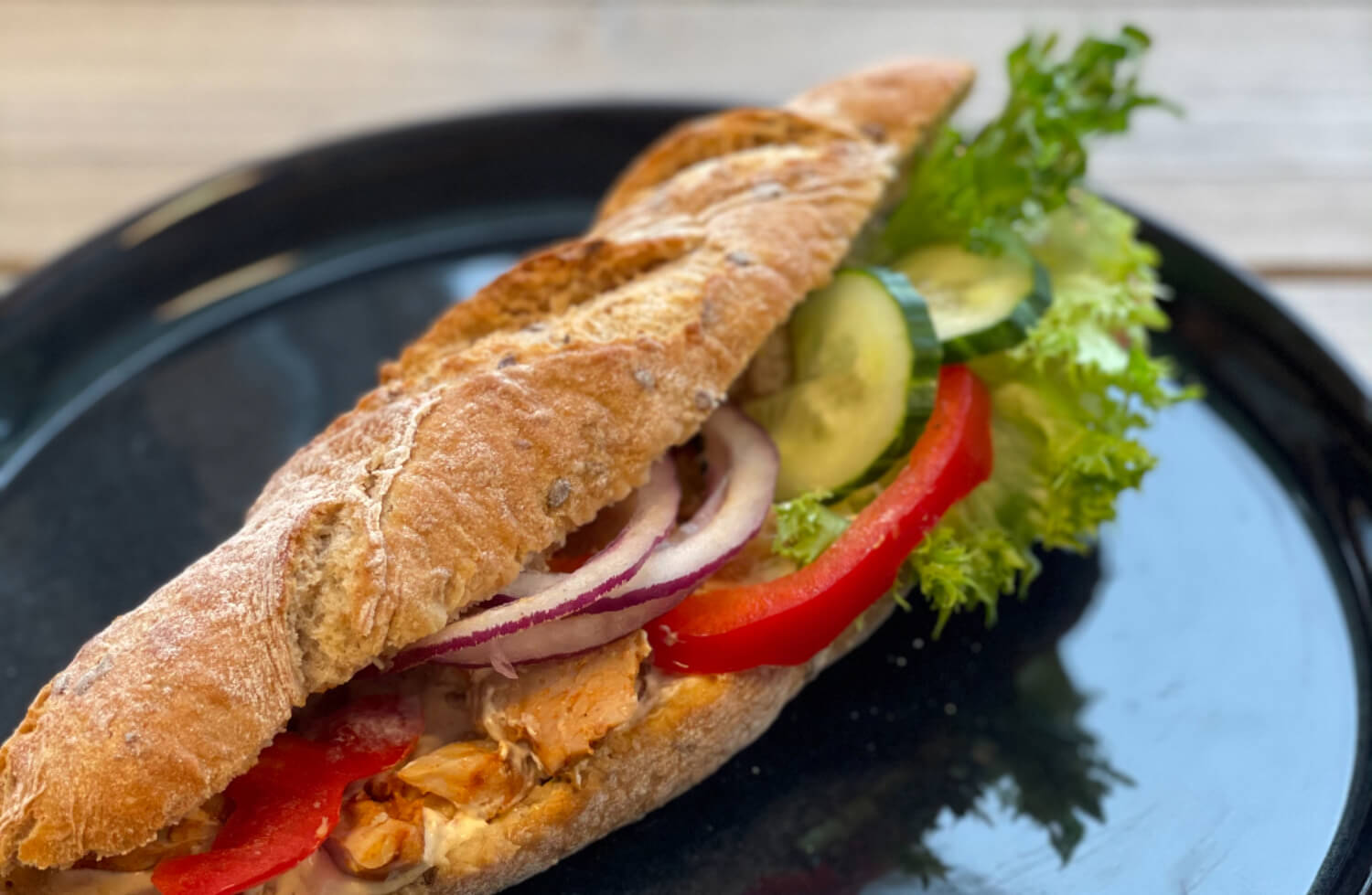 Westre bakeri - Baguette med kylling og chili-aioli