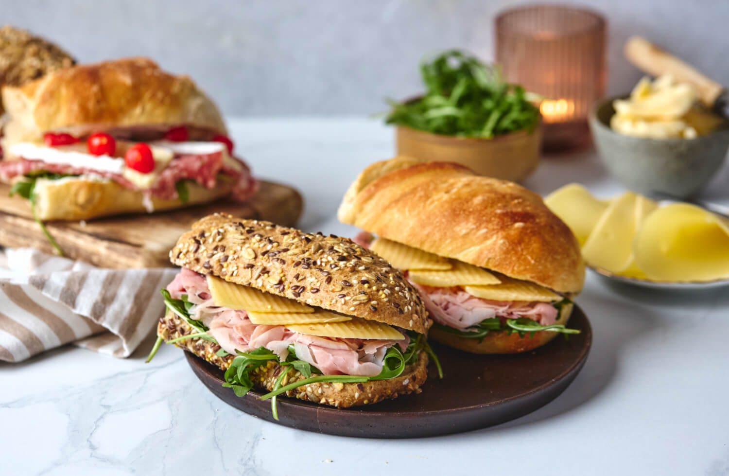 Baker Brun - Håndverksbagett med Vagne Comté & Leoncini Prosciutto Cotto