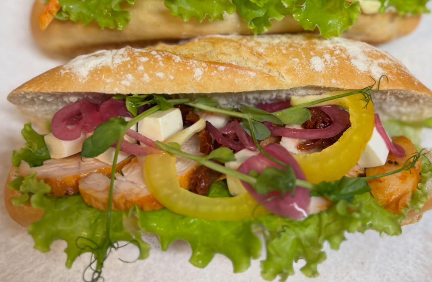 Knivsta Bageri - Kyckling & feta baguette