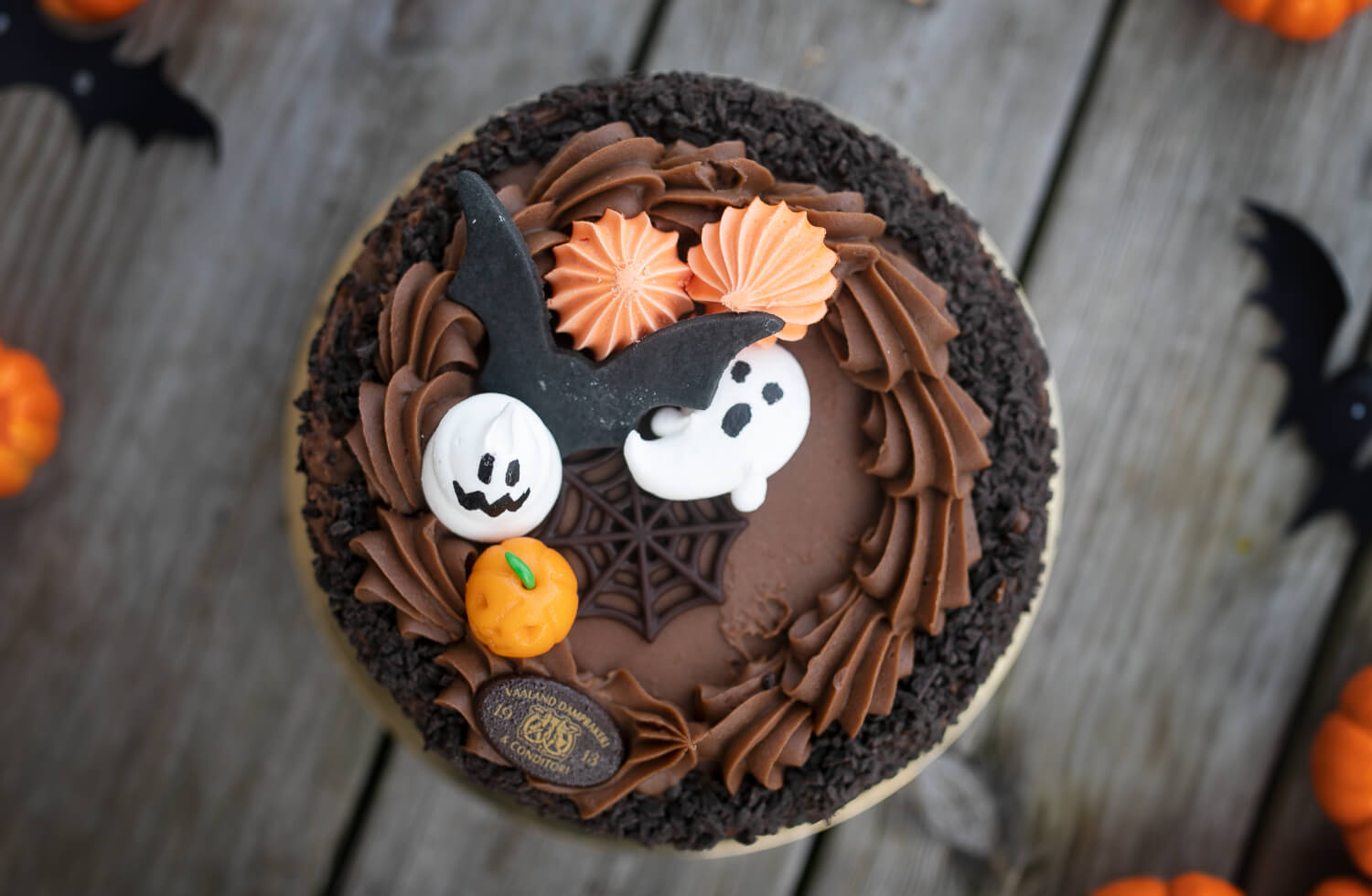 Vaaland Dampbakeri & Conditori - Halloween sjokoladekake