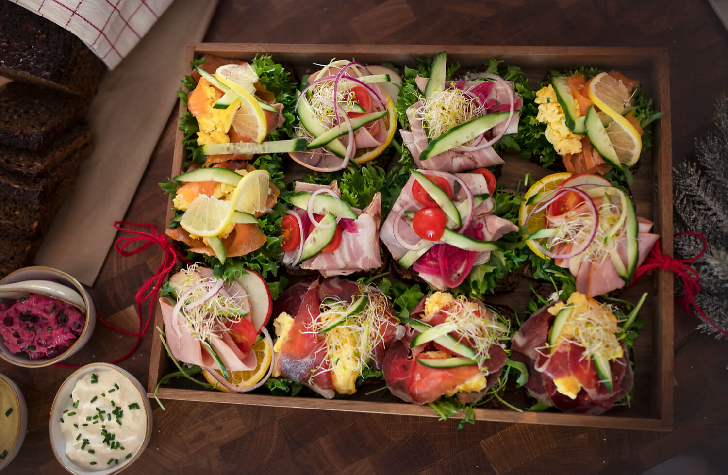 Vaaland Dampbakeri & Conditori - Assorterte julesmørbrød