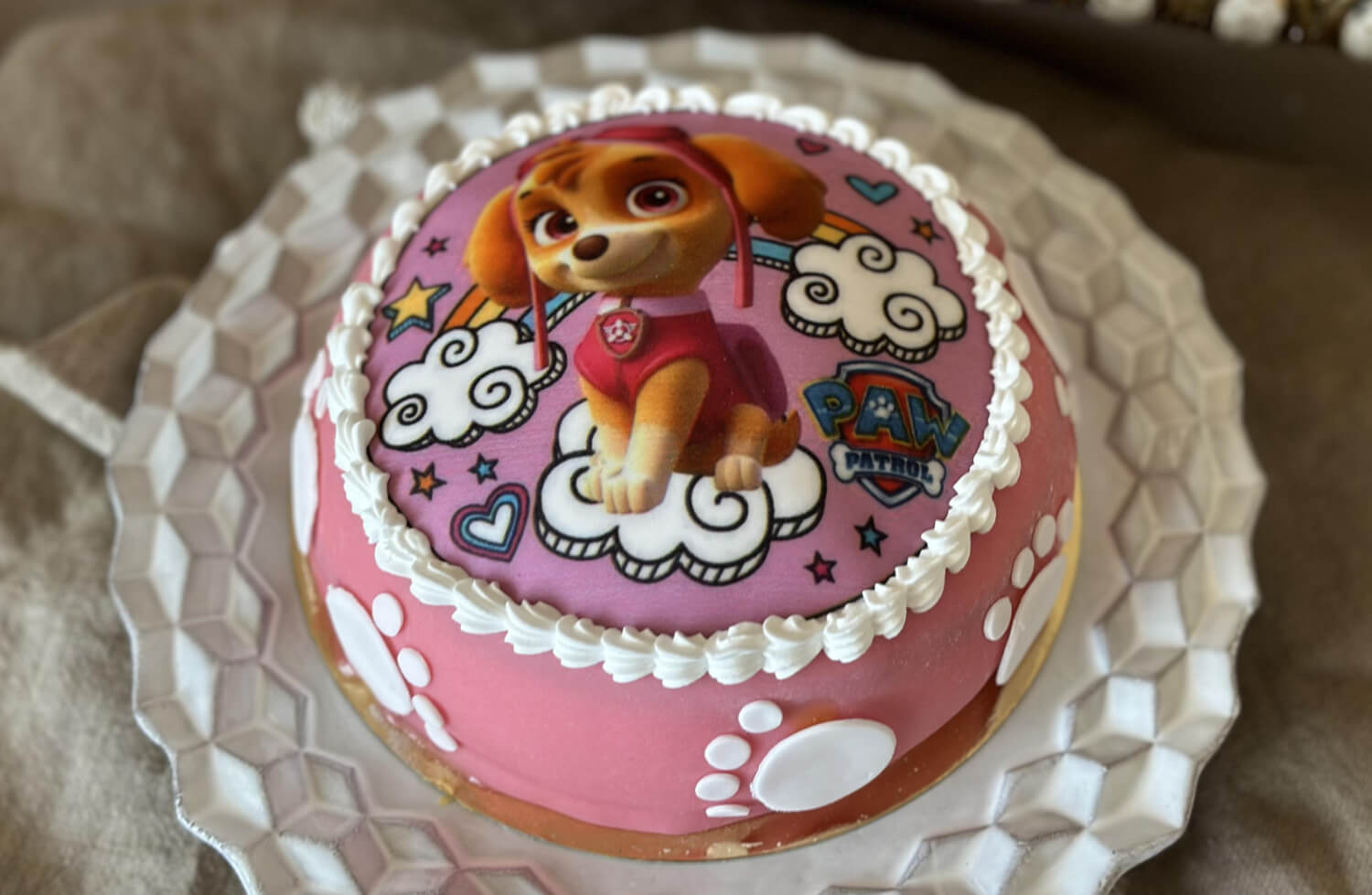 Brogyllen - PAW Patrol Skye Bildtårta