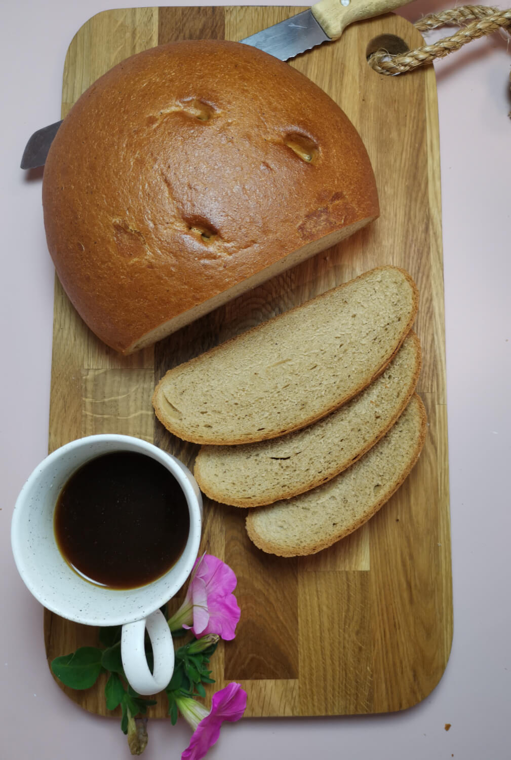 Fasvo Bakeri - Hvetekake, julekake og vørtekake