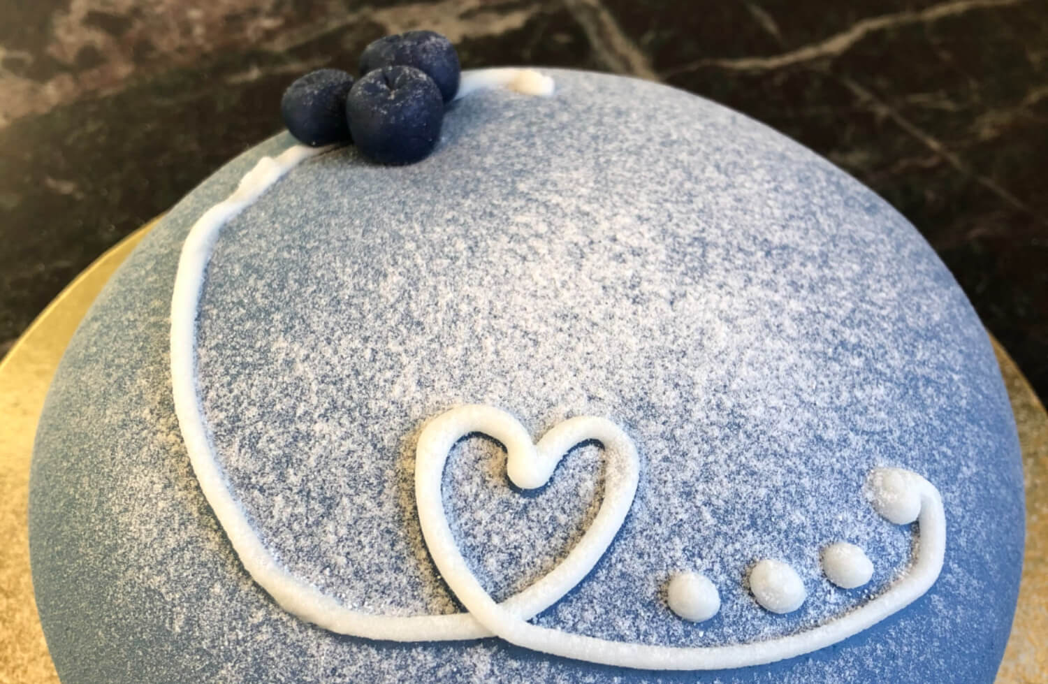 NatCake Choklad & Tårta i Klövsjö - Blåbärstårta