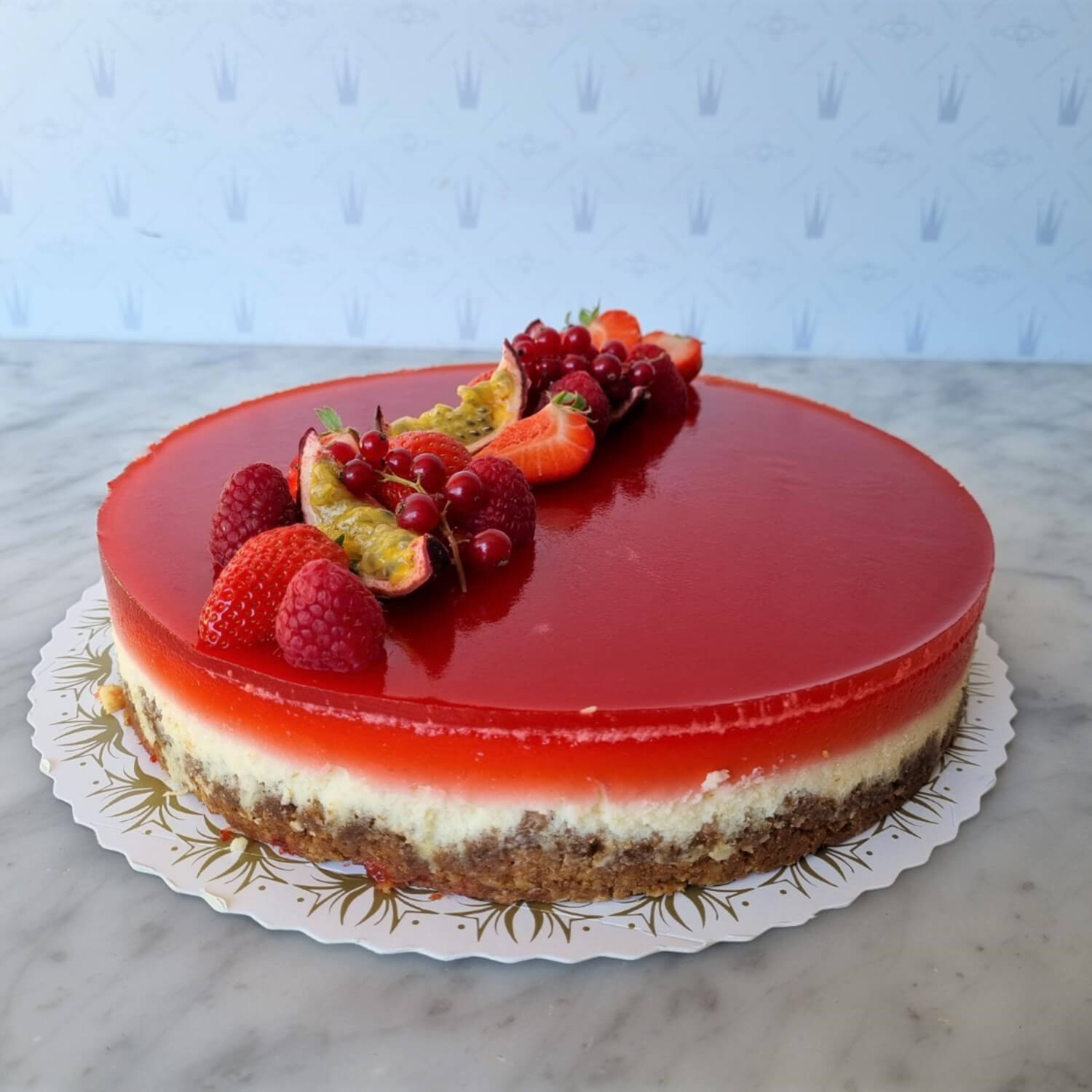 Börje Olsson Konditori - Cheesecake med jordgubb/citrongelé