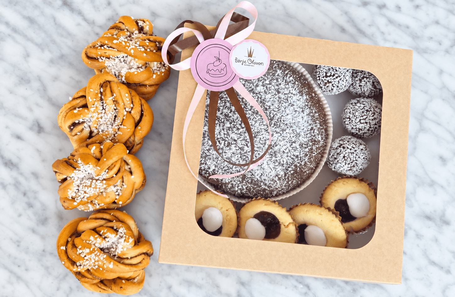 Börje Olsson Konditori - Swedish fika-låda