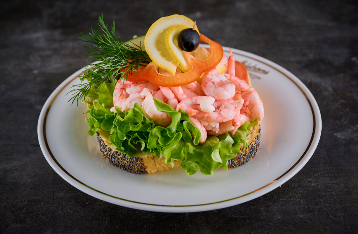 Ahlströms Konditori - Räksmörgås på vitt formbröd 