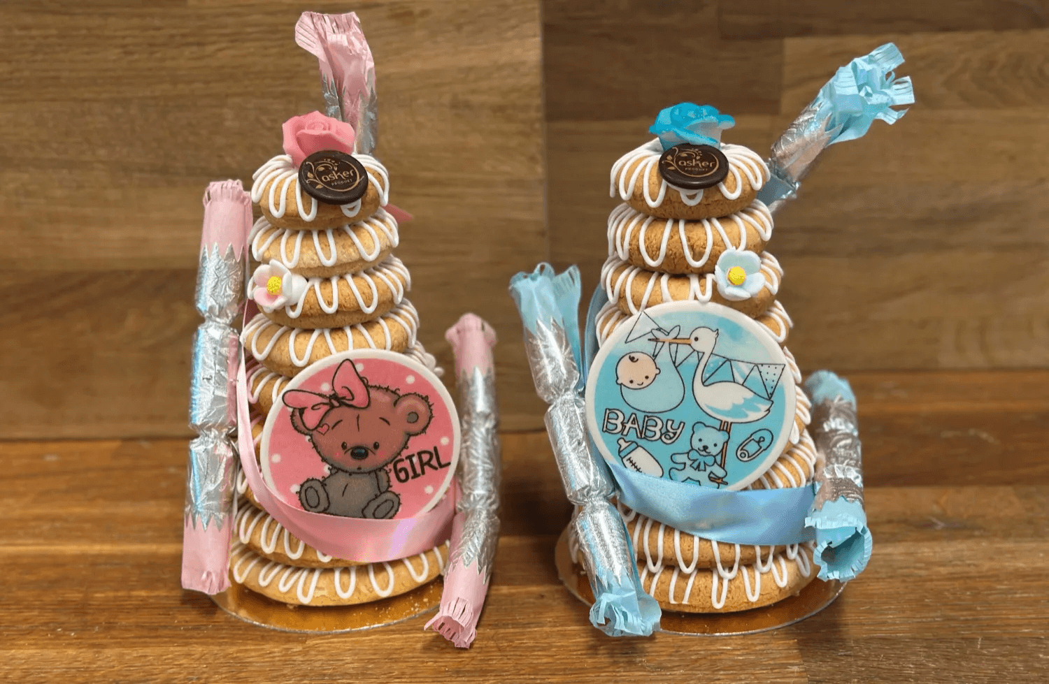 Den Glade Baker - Dåpspyntet kransekake