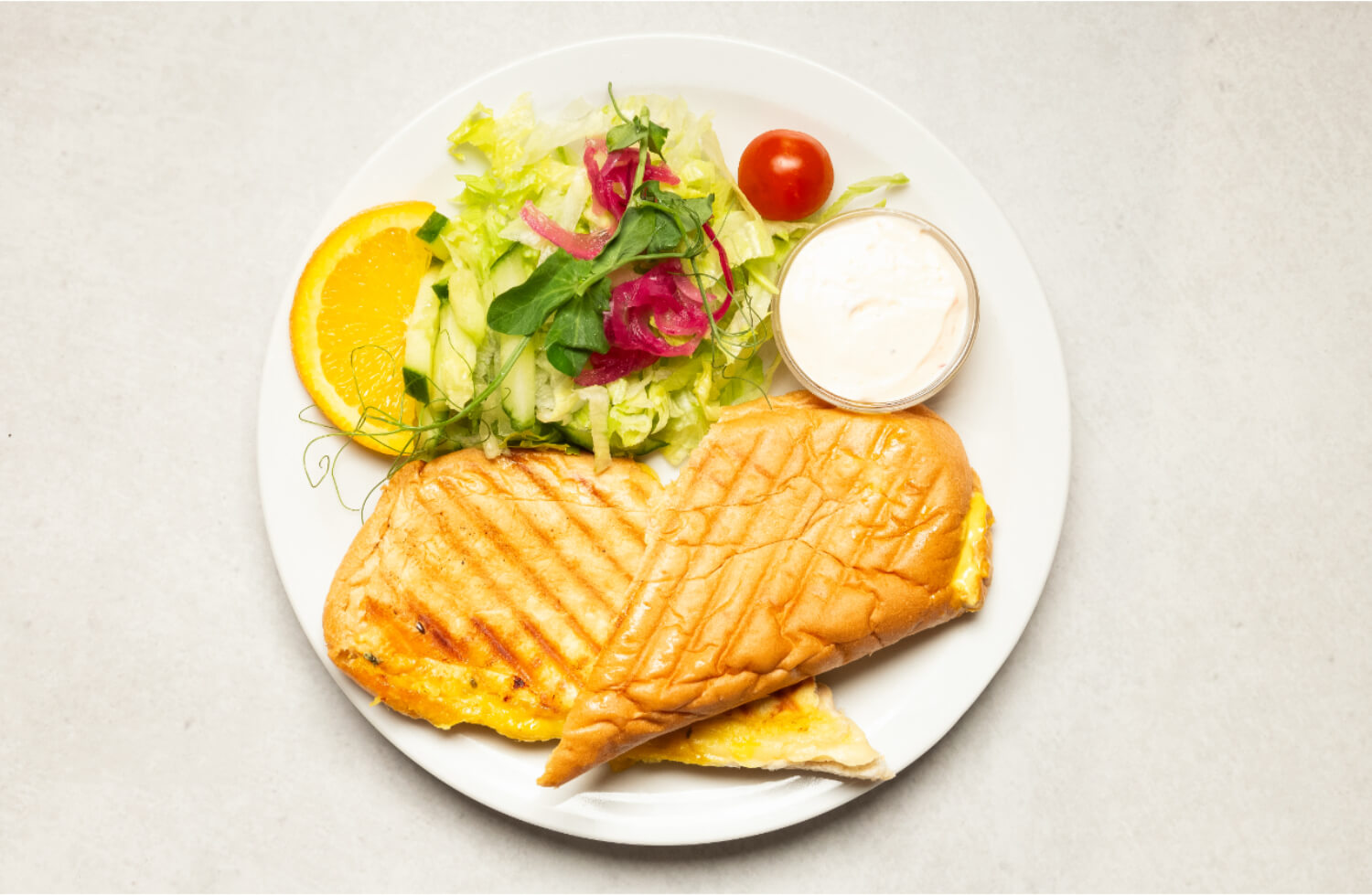 Ainas Café - Panini Kyckling/Mangoraja