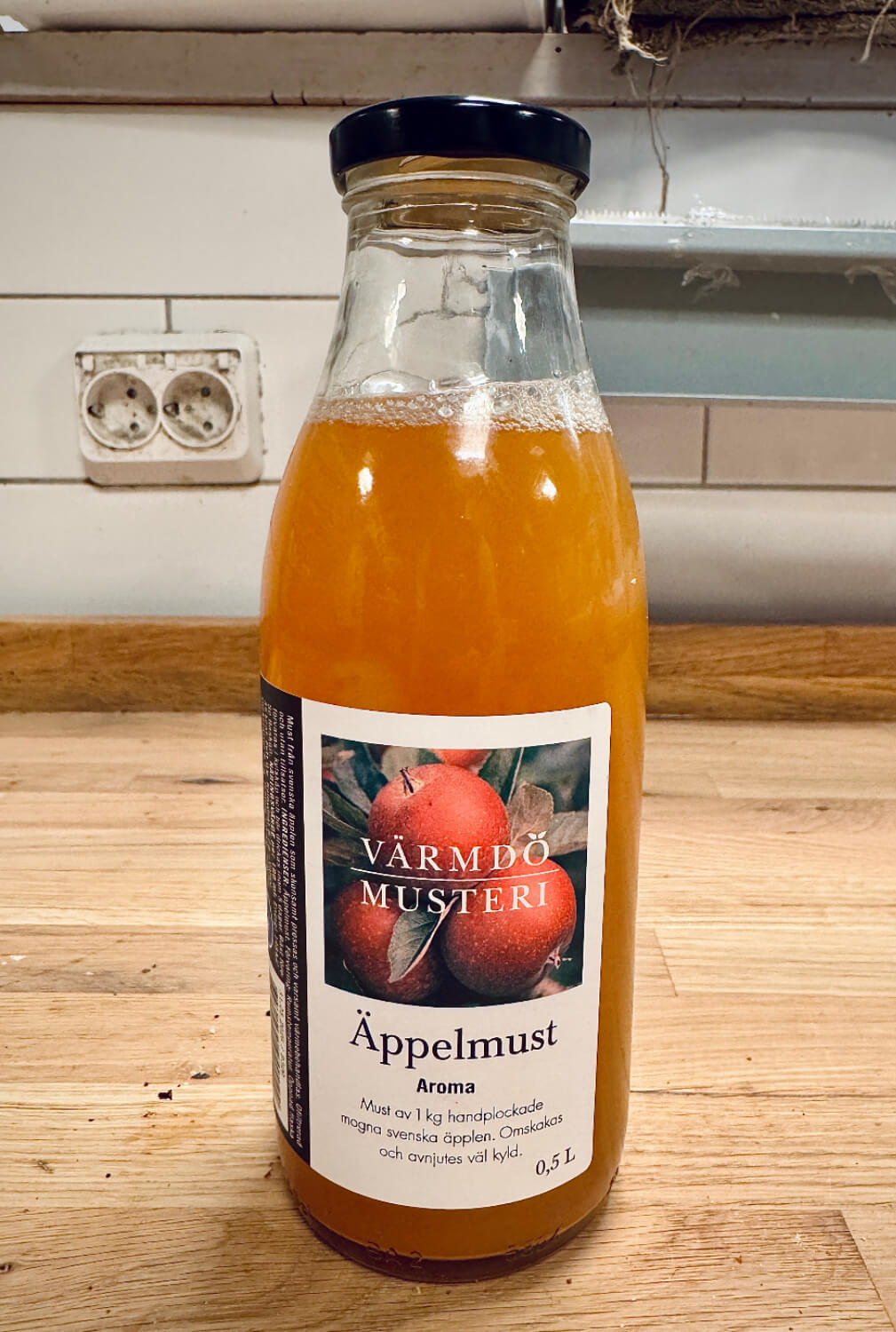Valhallabageriet - Äppelmust Värmdö Musteri 0,5L