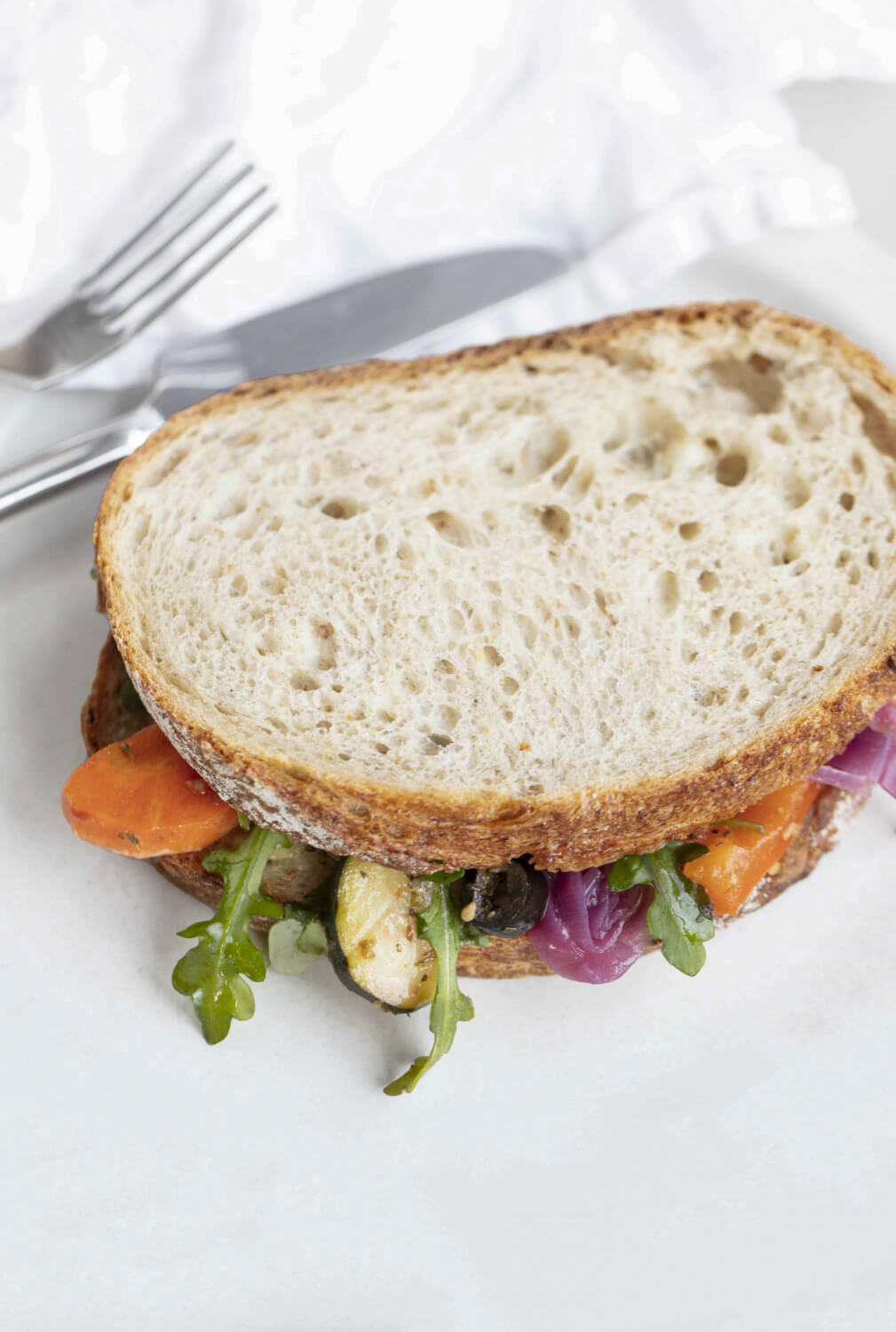 Kanelsnurren Stavanger - Sandwich med estragonstekte grønnsaker