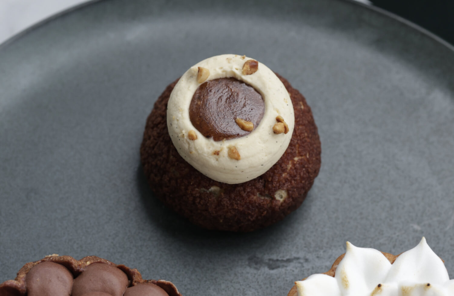 Encore - Hasselnøtt-choux