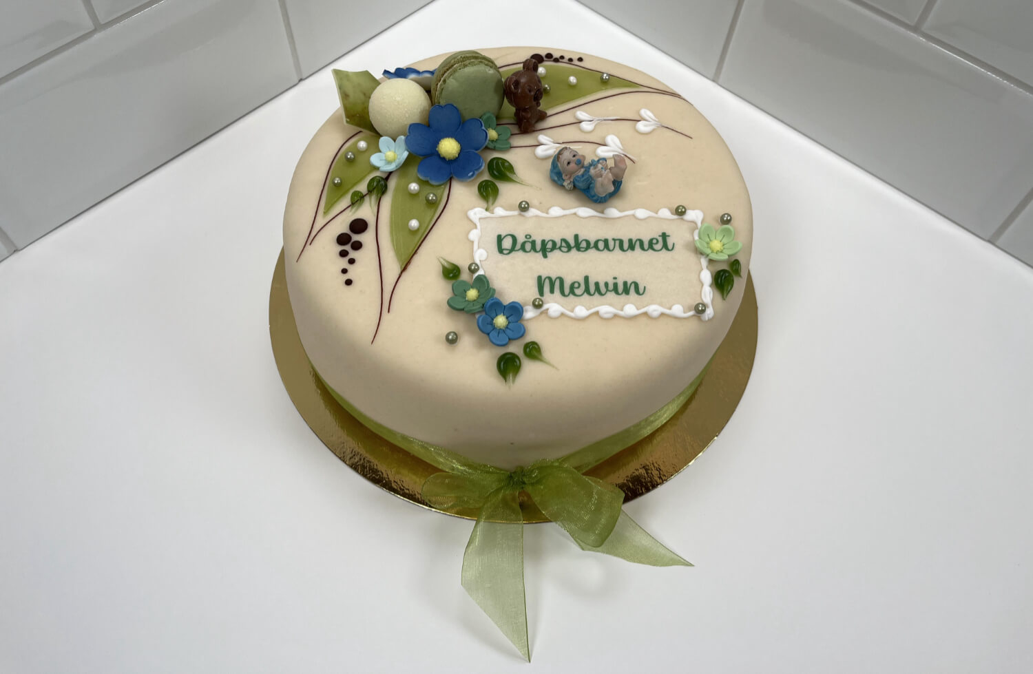 Tor Sevaldsen - Dåpskake marsipan - ekstra pynt