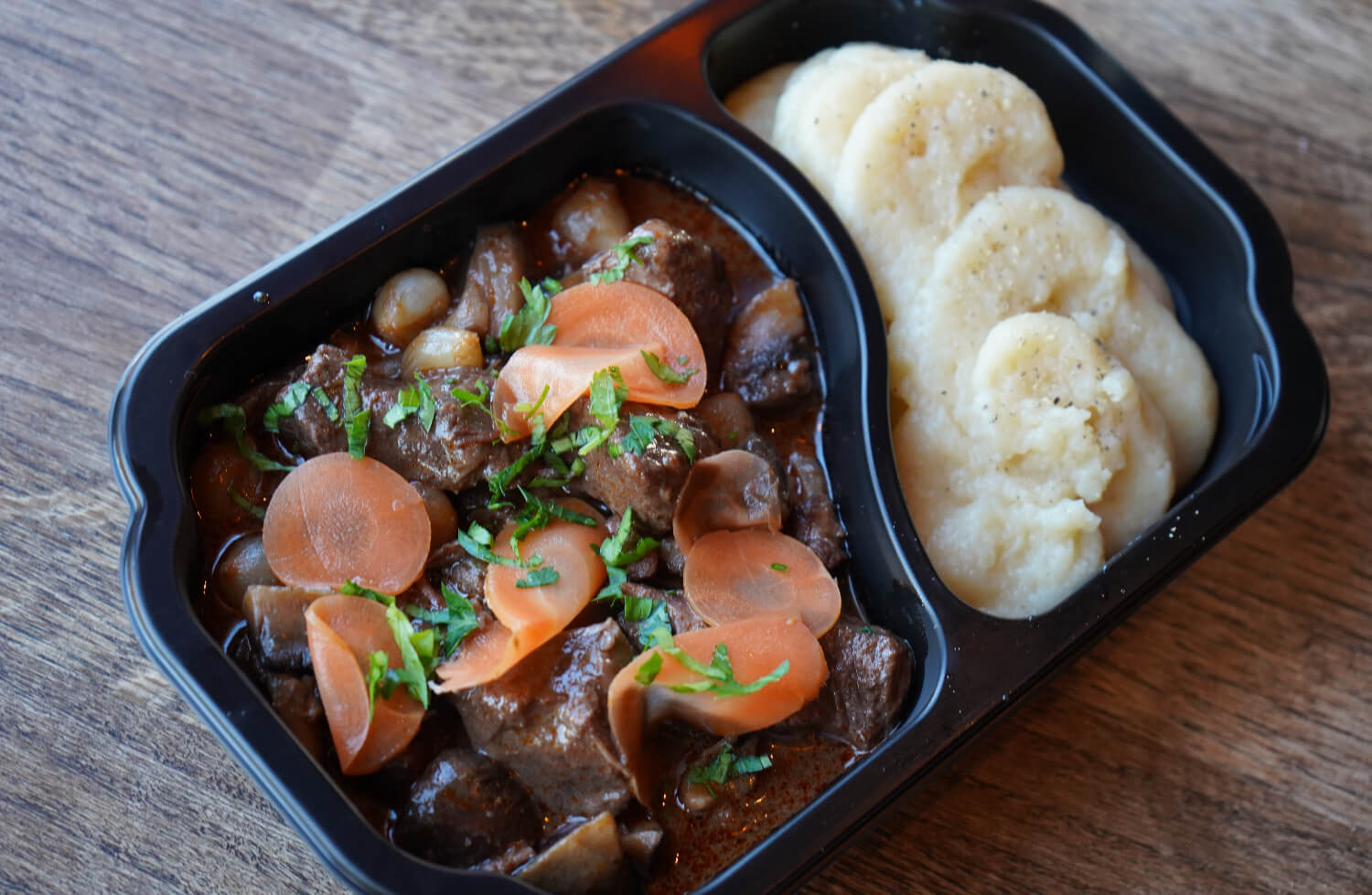 EikandFriends - Boeuf Bourguignon (Bøff)