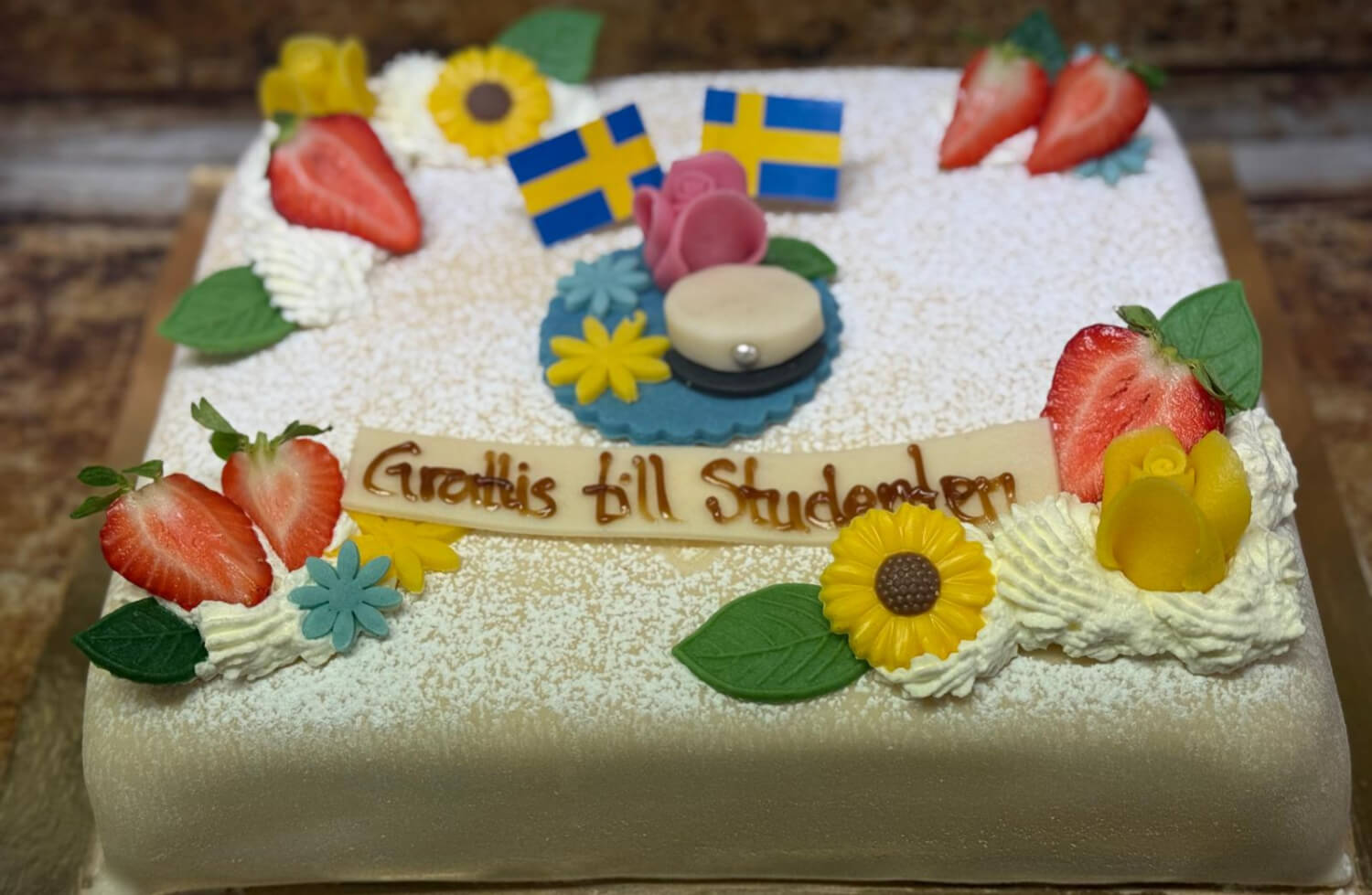 Byttorps Finbageri - Studenttårta rektangulär 
