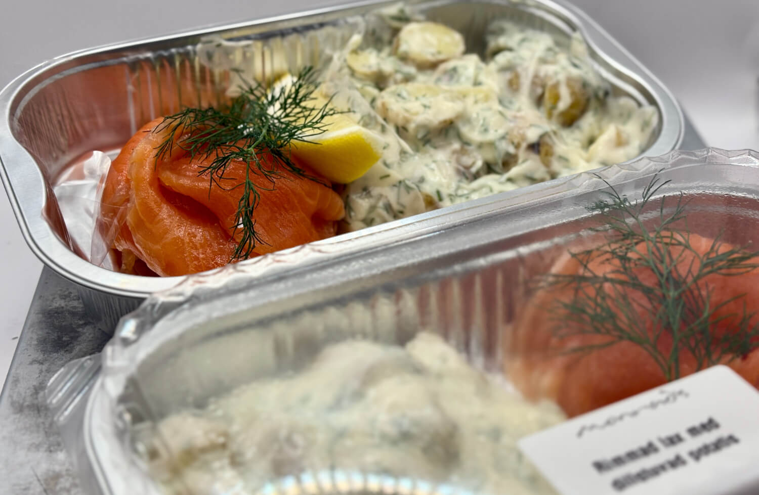 Monrads - Rimmad lax med dillstuvad potatis
