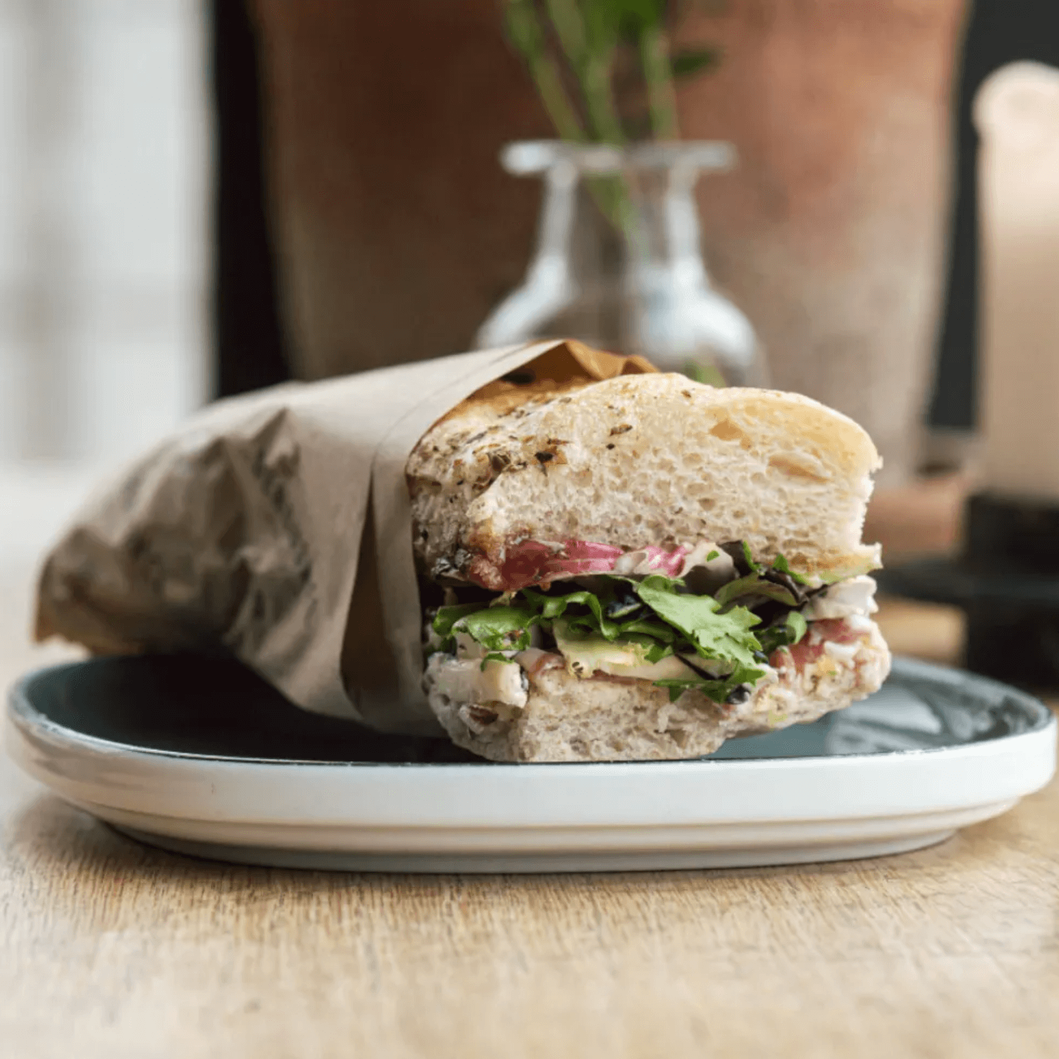 Berbusmel - Focaccia med Salami og Brie