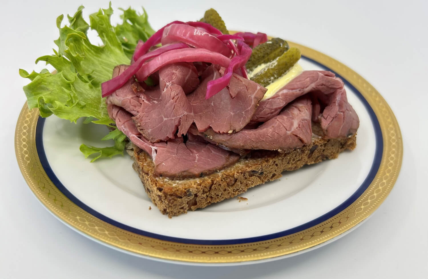 Bakeriet Mo i Rana - Dansk smørbrød med roastbiff