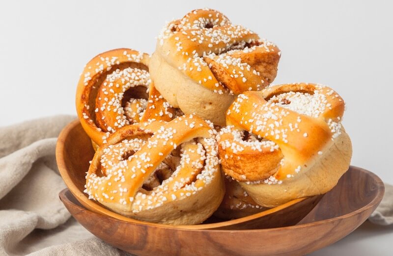 Baker Nordby - Kanelbolle