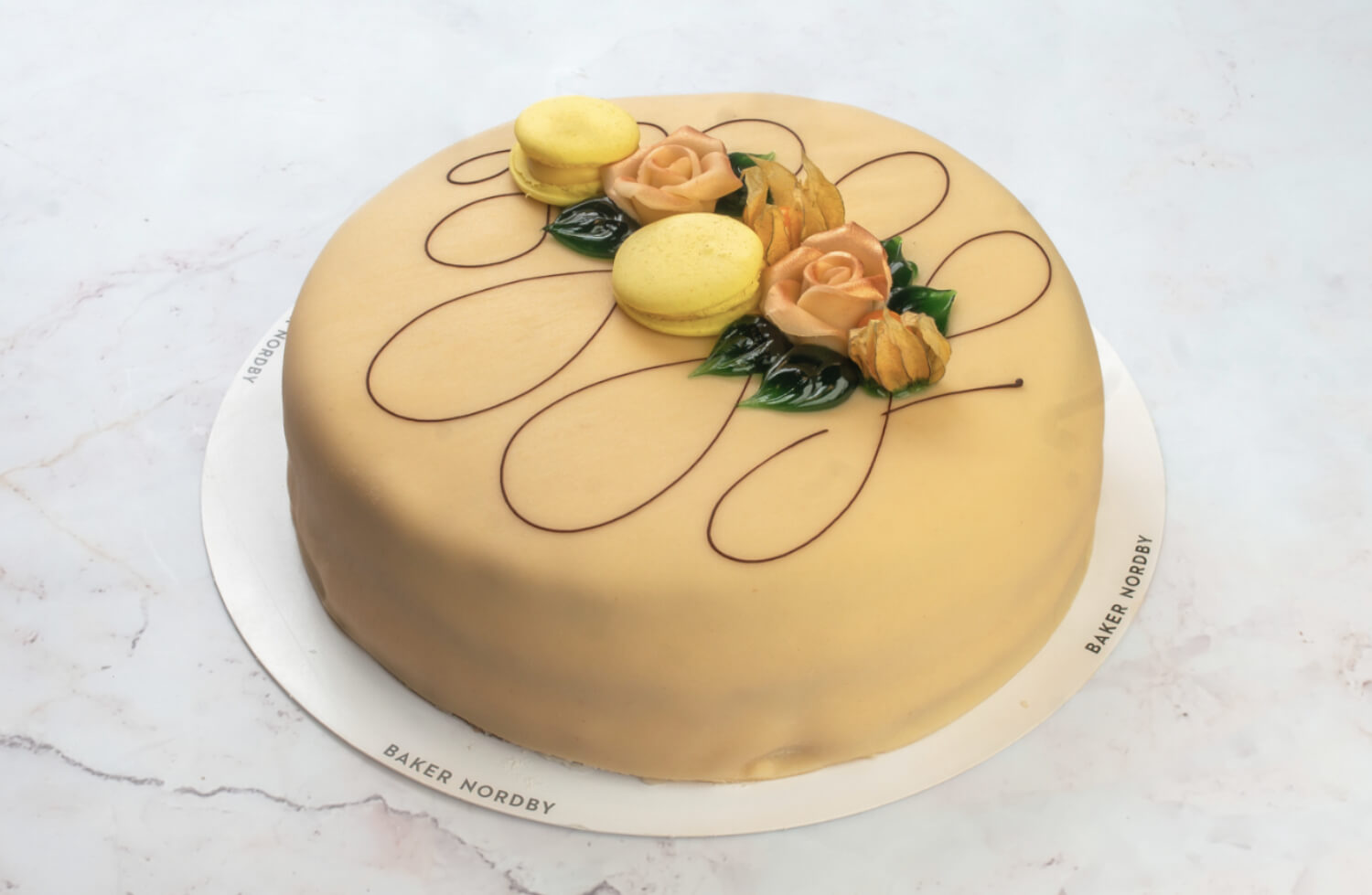 Baker Nordby - Marsipankake