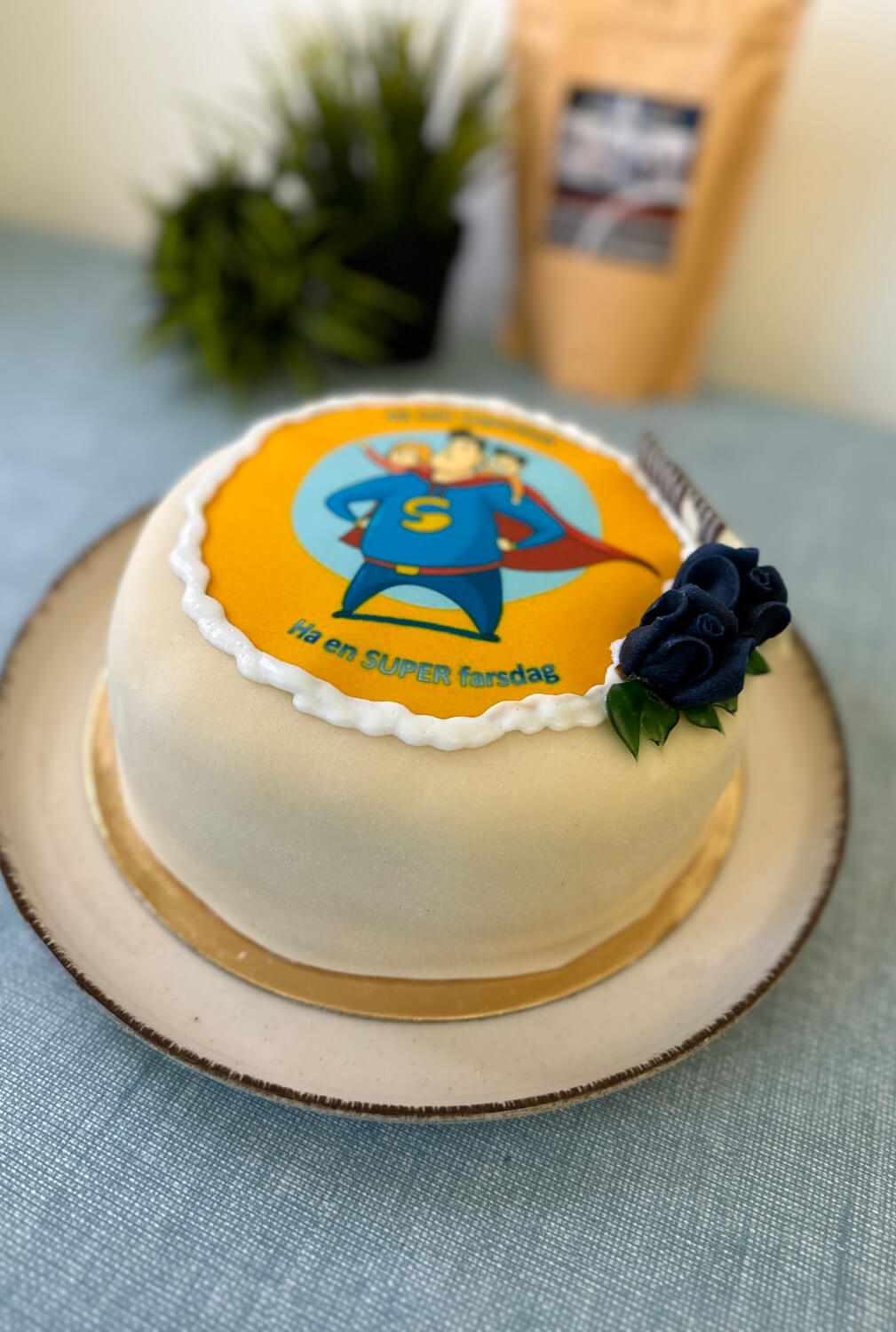 Bodø bakeri - Farsdagskake med foto 18cm