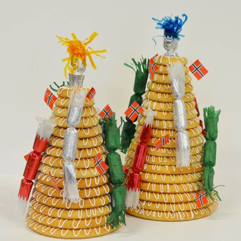 Baker Nilsen - Kransekake