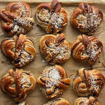 Bageri Passion - Kanelbulle med mandelmassa