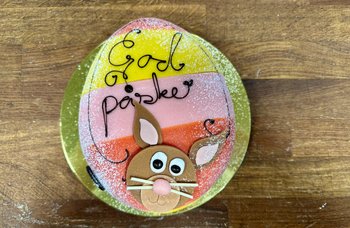 Den Glade Baker - Påske 8 bit marsipankake