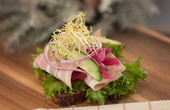 Vaaland Dampbakeri & Conditori - Assorterte julesmørbrød