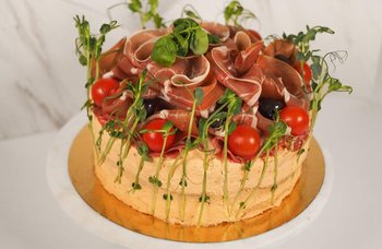 Thelins Konditori - Smörgåstårta - Charkuterier