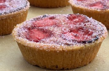 Bageri Passion - Jordgubbs Mazarin