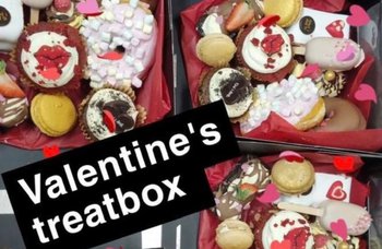 Blomsø Bakeri - Treat Box