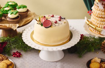 Baker Brun - Julemarsipankake