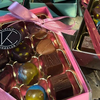 NatCake Choklad & Tårta i Klövsjö - Pralinaskar
