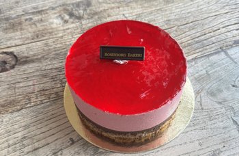 Rosenborg bakeri - Bringebærkake 