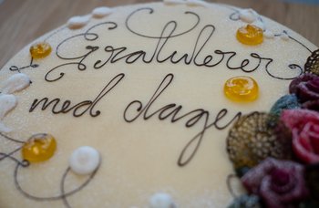 Den Glade Baker - Marsipankake