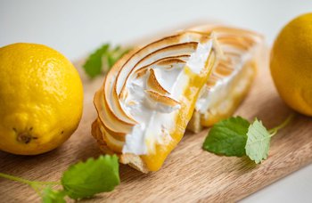 Rosenborg bakeri - Meringue lemoncurd pai