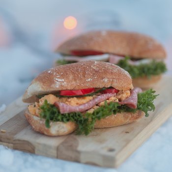 Vaaland Dampbakeri & Conditori - Ciabatta med pålegg