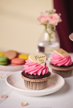 Baker Brun - Morsdagscupcakes